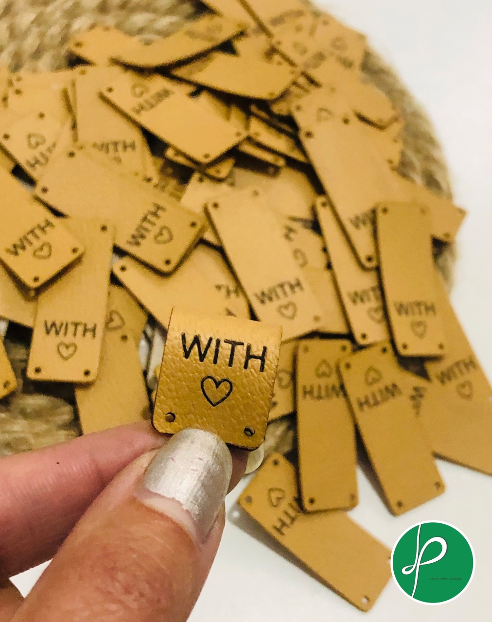 لبیل چرم مصنوعی