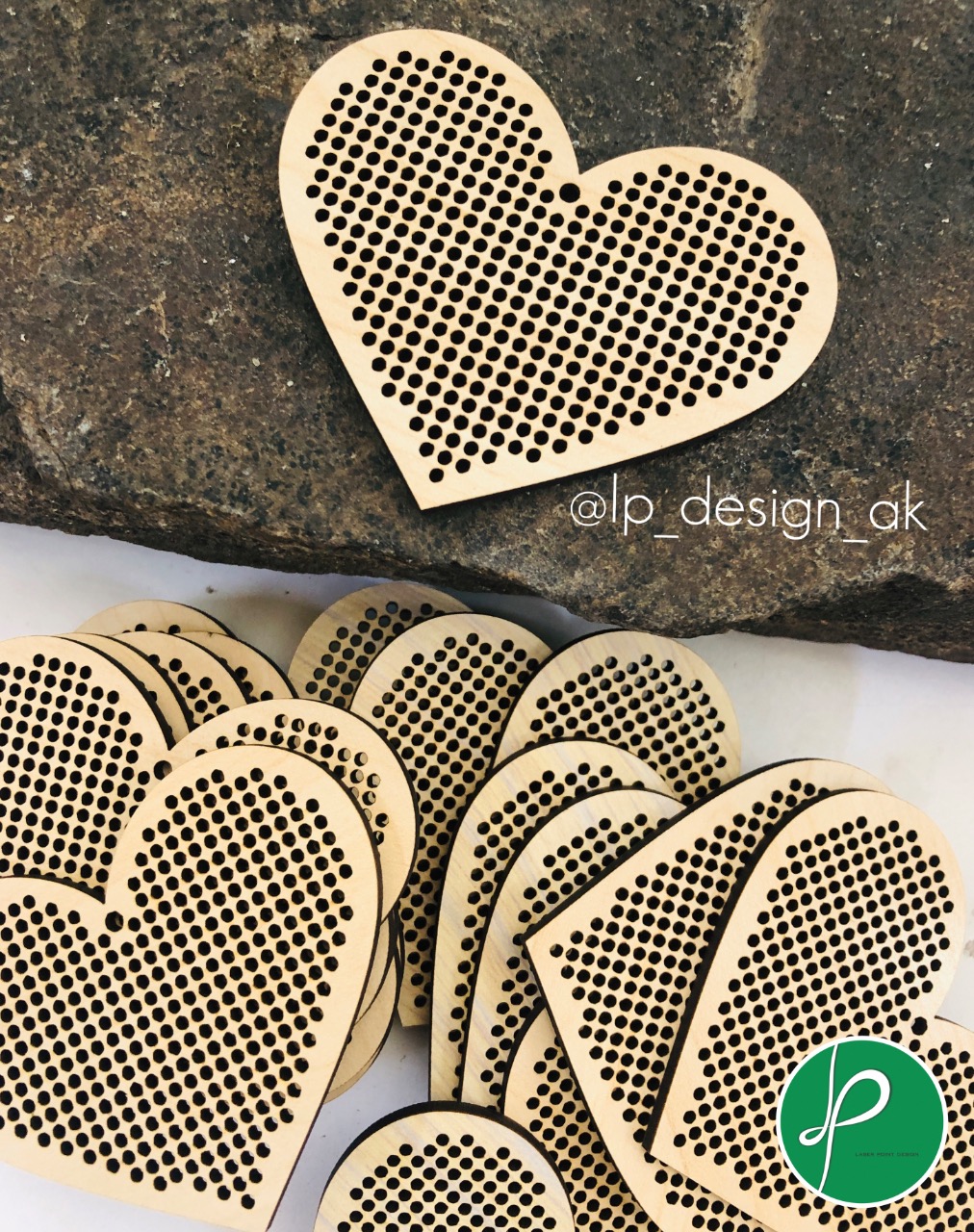 کارگاه پیکسل شماره دوزی چوبی